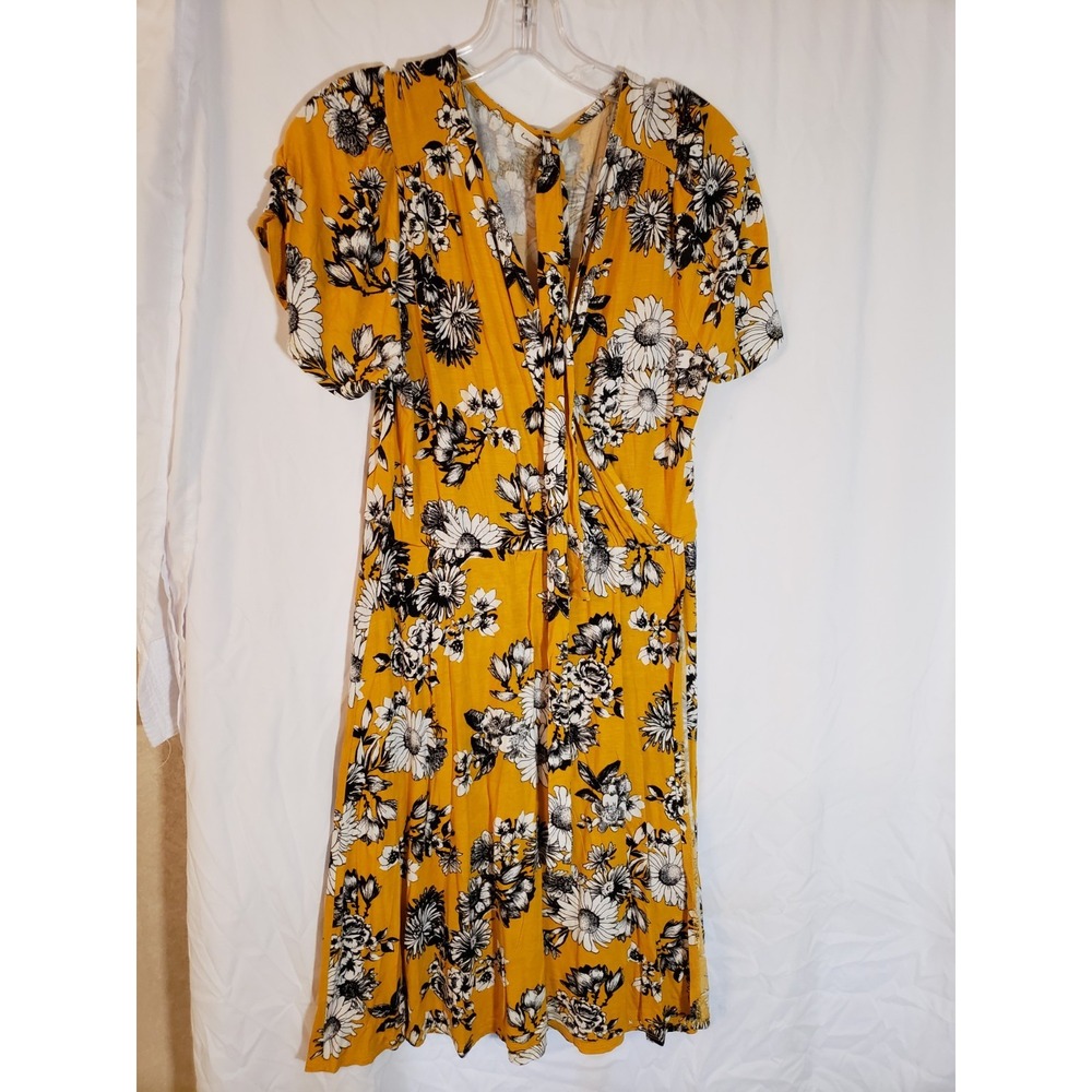 Women's Loveapella Yellow And Black Floral Short Sleeve Dress Size L